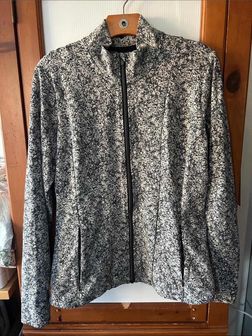 Athleta Women’s Full-Zip Heathered Gray Jacket